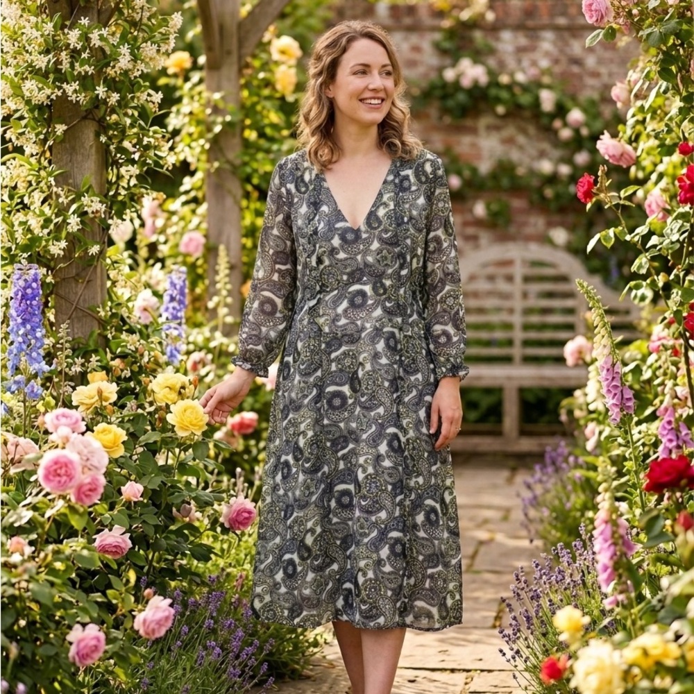 ModCloth Paisley V-Neck Midi Plus Size Dress